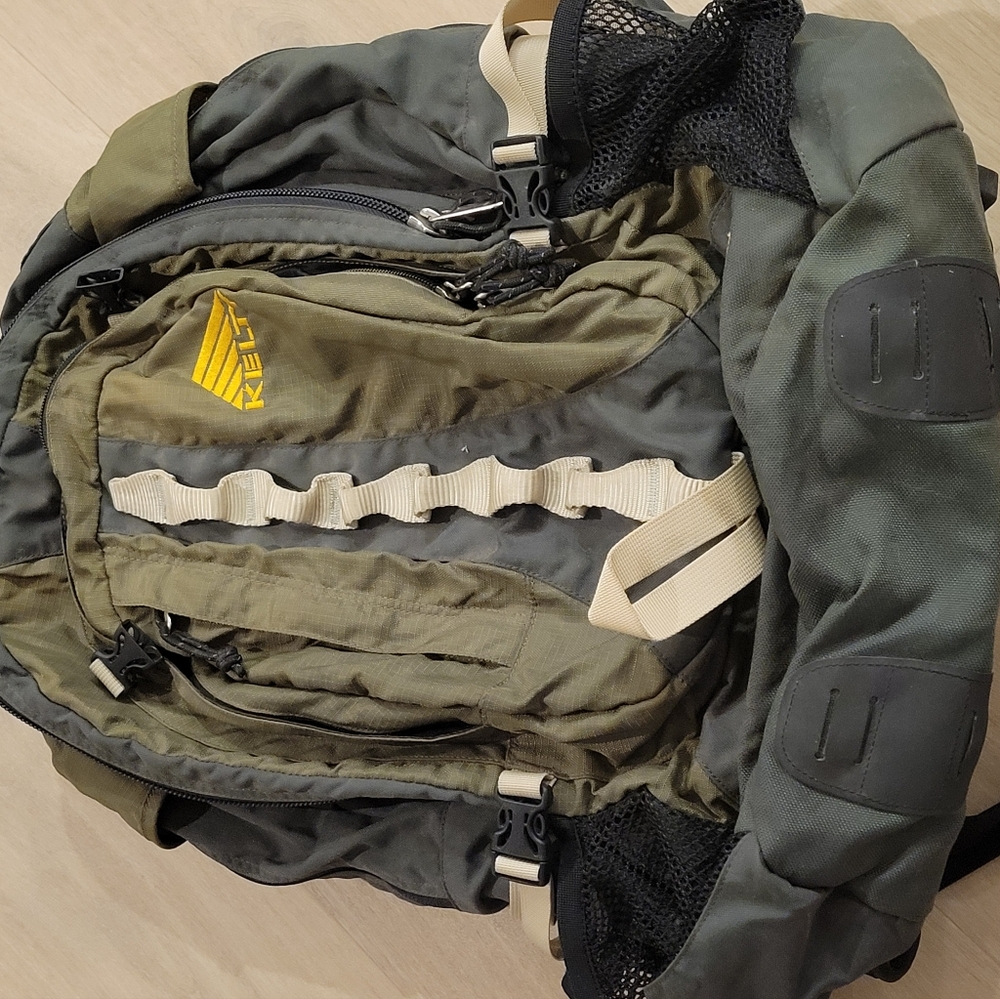 Kelty Redwing 2650 Backpack 44 L  New